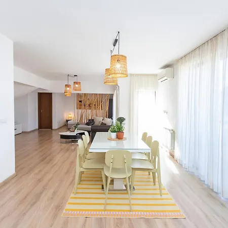 Vitosha Downtown Apartment Sofia